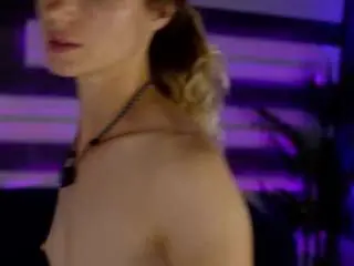 Sassyivana  live sex cam