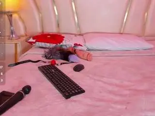 Zairarogue  live sex cam