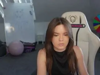 Ariaastra  live sex cam