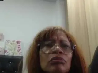 Bustyxmilf  live sex cam