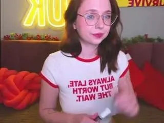 Ericanelson  live sex cam