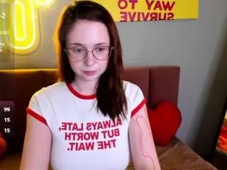 Ericanelson  live sex cam