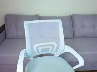 Kristi-kitsss  live sex cam