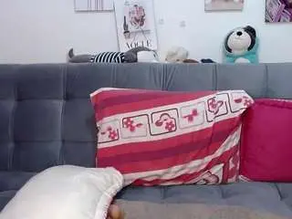 Lilyjacksonn  live sex cam