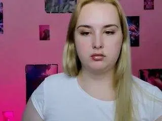 Linda-lynx  live sex cam