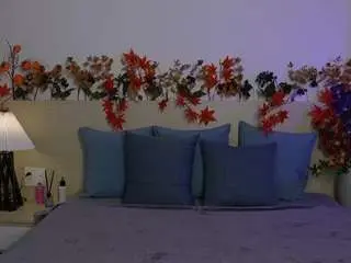 Medea-queen  live sex cam
