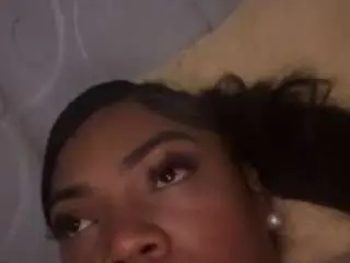 Miss-mian  live sex cam