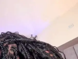 Miss-mian  live sex cam