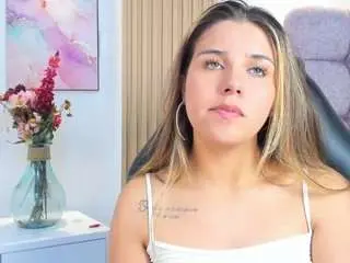 Sloppy-kitty  live sex cam
