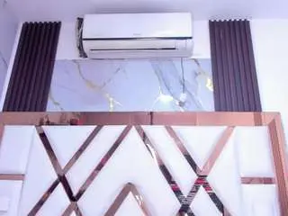 Zafirahot  live sex cam
