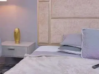 Ashleytaylor1  live sex cam
