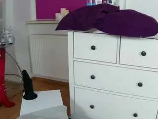 Latinadaily  live sex cam