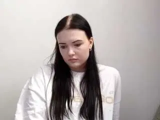 Shariceriner  live sex cam