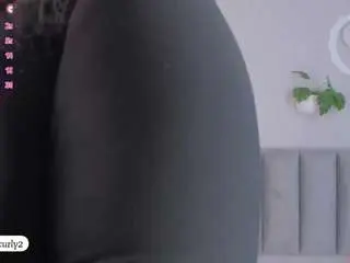 Tinacurly  live sex cam