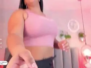 Tinacurly  live sex cam
