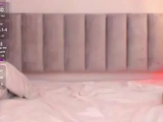 Tinacurly  live sex cam
