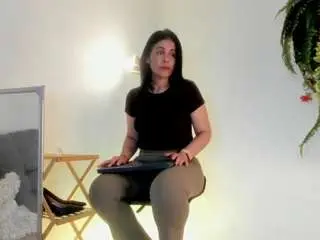 Girasol-walton  live sex cam