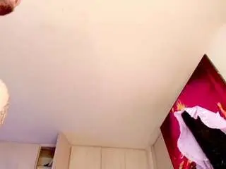 Hottstuffx69  live sex cam