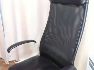 Karenvillis  live sex cam
