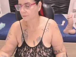 Laura-riley  live sex cam