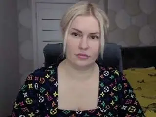 Natusik  live sex cam