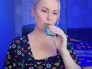 Natusik  live sex cam