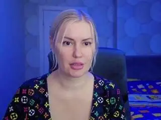 Natusik  live sex cam