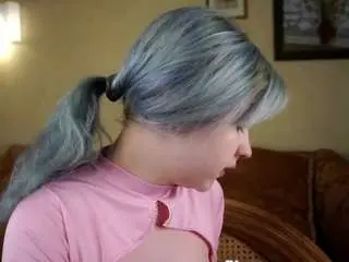 Pinkiedugre  live sex cam