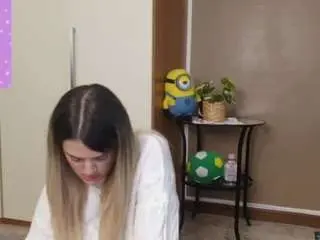 Scarletverdi  live sex cam