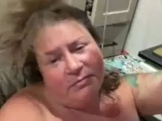 Selfcarebaddie  live sex cam