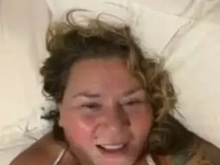 Selfcarebaddie  live sex cam