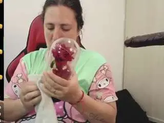 Valeryadams01  live sex cam