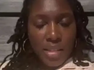 Yoursecret1425  live sex cam