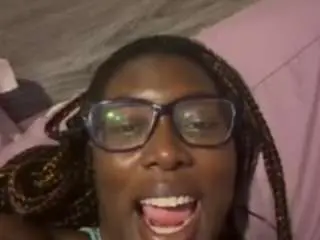 Yoursecret1425  live sex cam