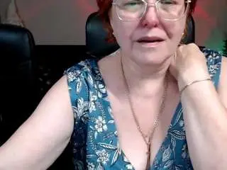 Curvyjoanna  live sex cam