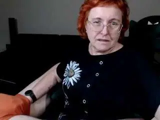 Curvyjoanna  live sex cam