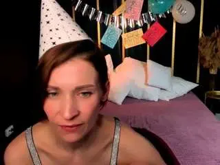 Dakotashelton  live sex cam