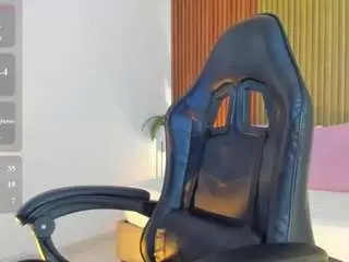 Duna23  live sex cam
