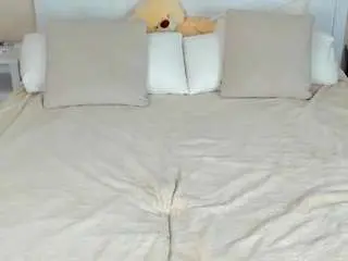 Stella-leee  live sex cam