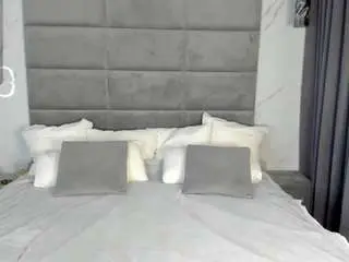 Stella-leee  live sex cam