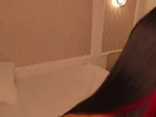 Victoria18x  live sex cam