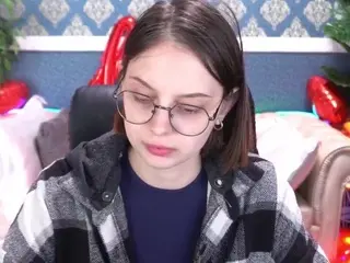 Charlywills  live sex cam