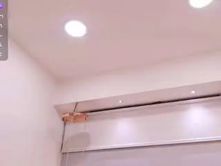 Frreeya  live sex cam