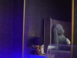 Giaice  live sex cam