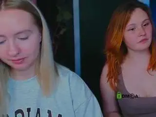 Polly-cute1  live sex cam