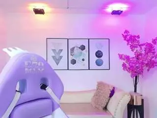 Tamaragrays  live sex cam