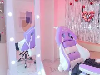 Tamaragrays  live sex cam