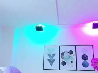 Tamaragrays  live sex cam