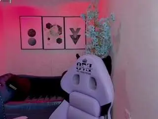 Tamaragrays  live sex cam