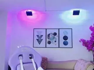 Tamaragrays  live sex cam